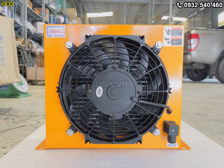Két làm mát giải nhiệt dầu thủy lực AH1012T - 24V 1