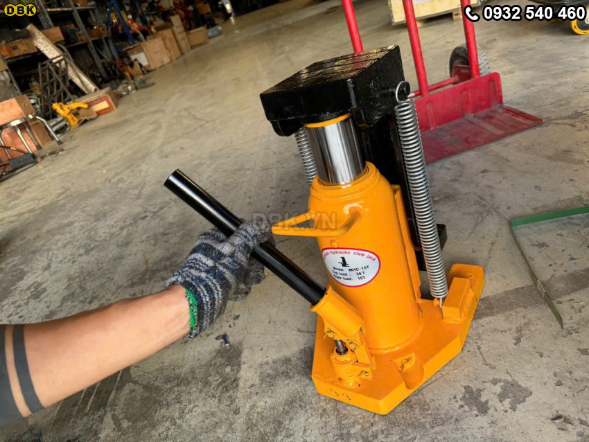 Kích móc thủy lực DBK MHC-15RS 3