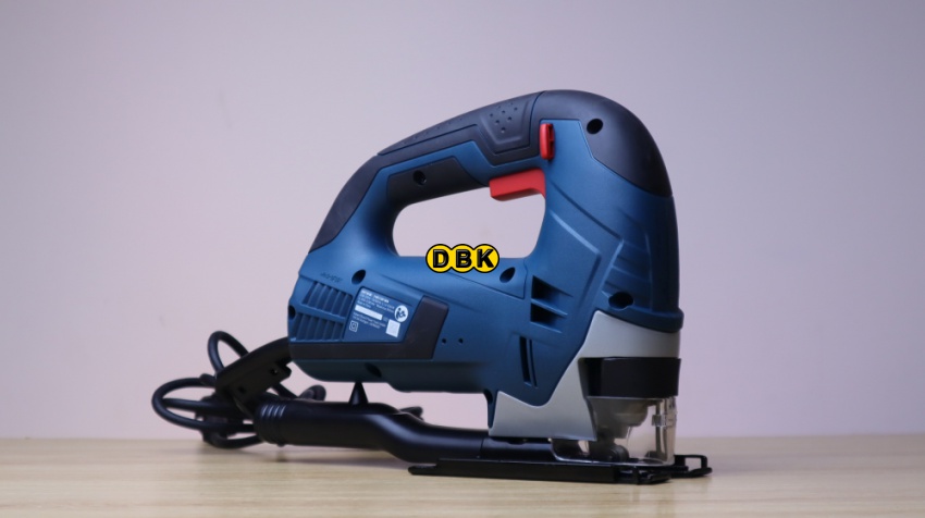 may-cua-long-650w-bosch-gst-90-be