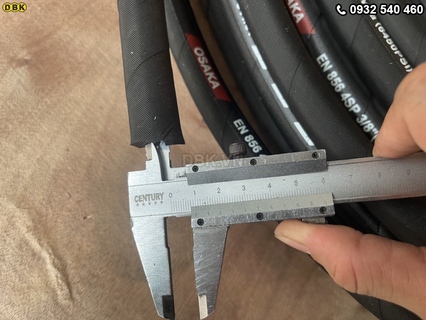 Ống tuy ô thủy lực 4 lớp 10mm (3/8 inch) 14