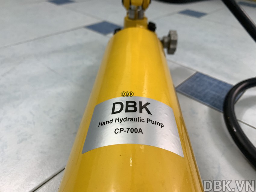 Tay bơm thủy lực DBK CP-700A 6