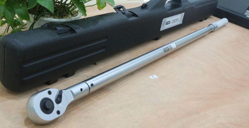 Thiết kế tinh xảo và chắc chắn của cờ lê lực Tony – Torque