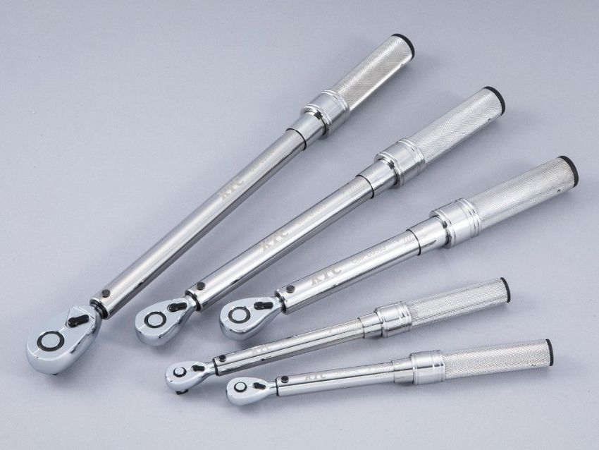 Sự kết hợp giữa thẩm mĩ và an toàn trong thiết kế cờ lê lực KTC