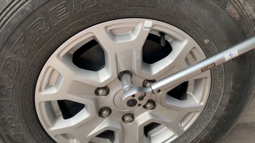 Những ứng dụng của cờ lê lực Tony – Torque