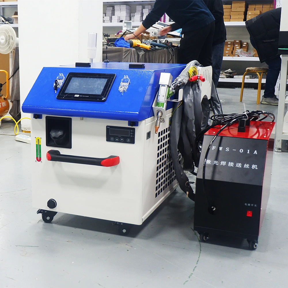 Máy hàn laser 3000W nguồn Raycus