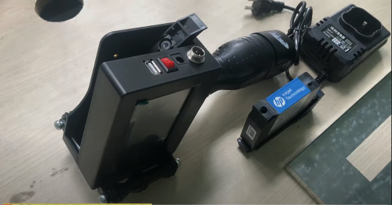 Máy in date cầm tay mini khổ lớn 25.4mm DBK K2