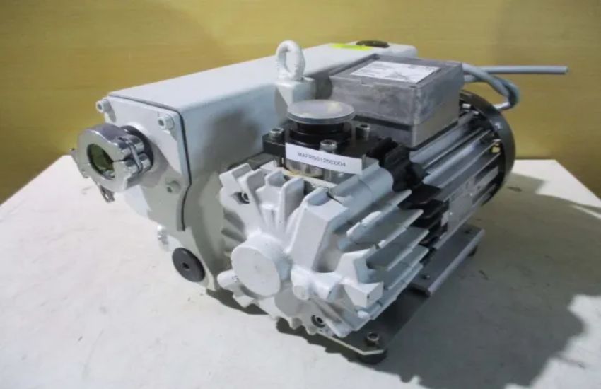 Bơm chân không LEYBOLD SOGEVAC SV25B