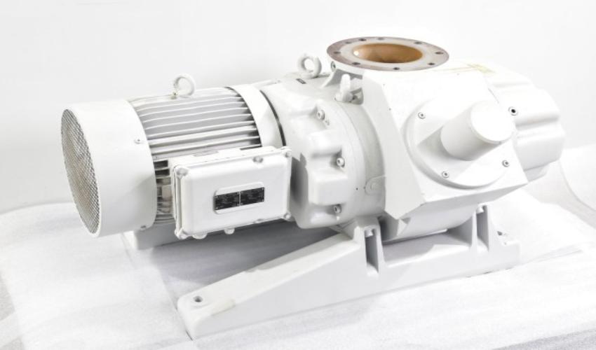 Bơm tăng áp chân không là gì?