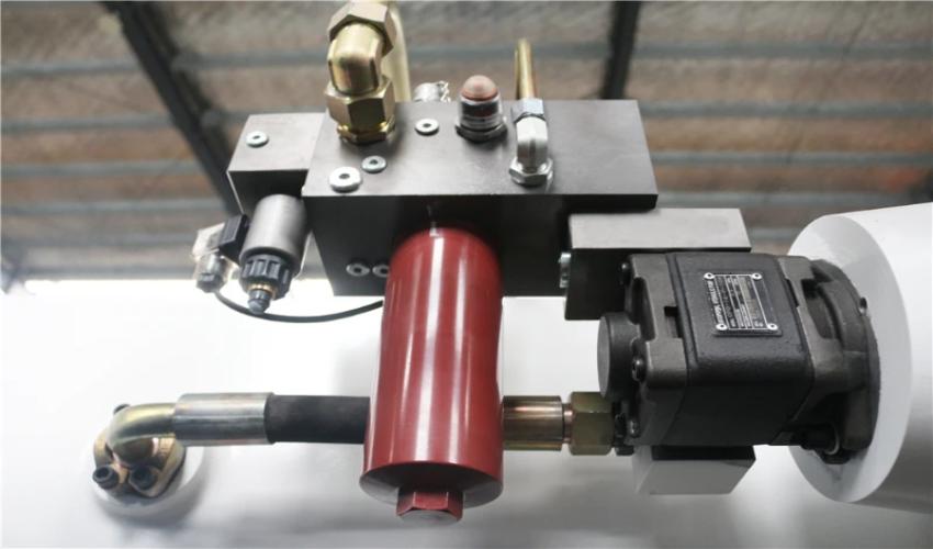 Cấu tạo máy chân tôn