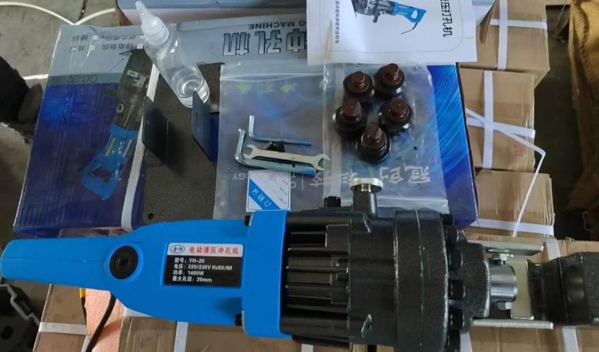 Cấu tạo máy đột lỗ thủy lực cầm tay