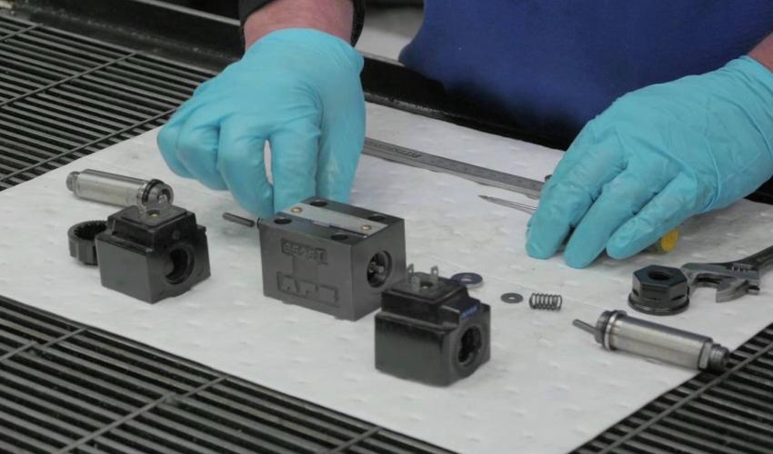 Cấu tạo van thủy lực tay gạt