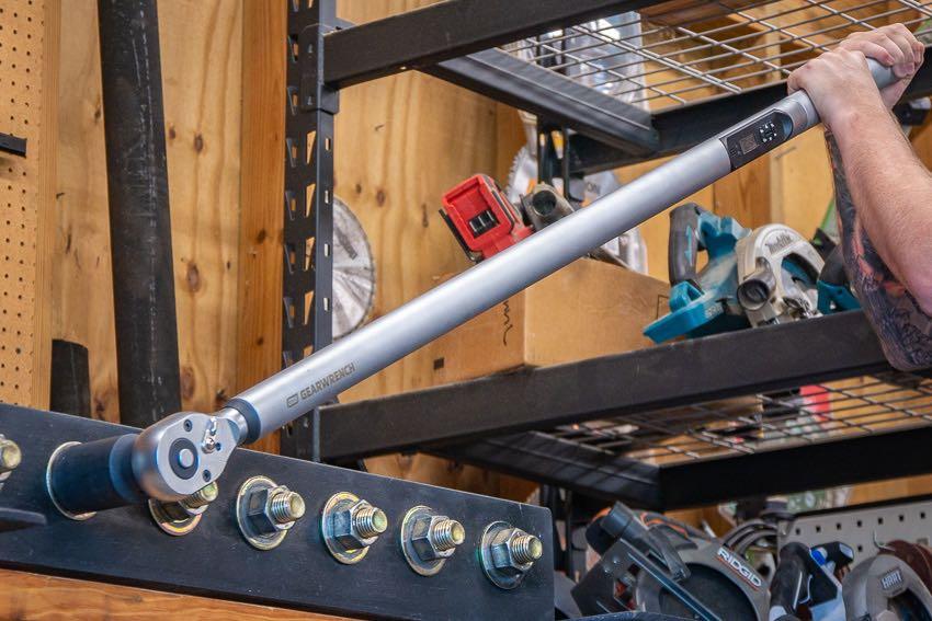 Ưu điểm bên thuê cờ lê lực