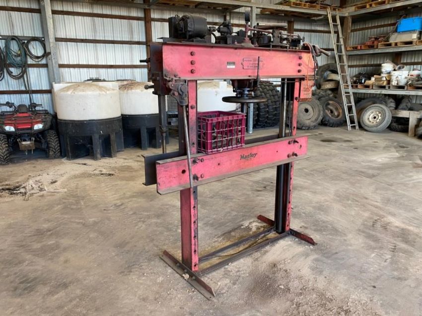 Ưu điểm của máy ép thủy lực cũ