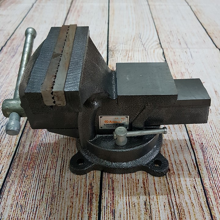 Có nên mua và sử dụng ê tô Nhật bãi không?