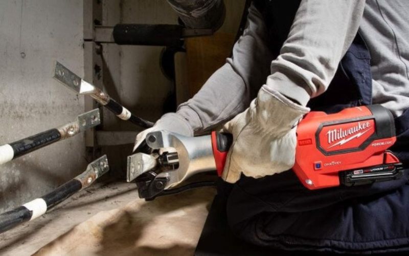 Ứng dụng trong đời sống của máy ép cos thủy lực dùng điện