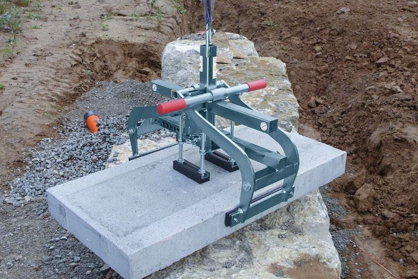 Đặc điểm nổi bật của kẹp cẩu đá
