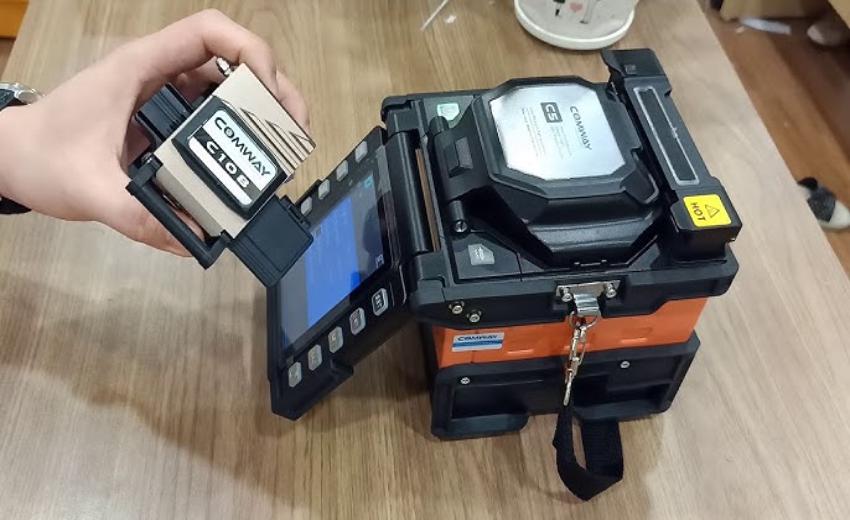 DAO CẮT SỢI QUANG COMWAY C109 1