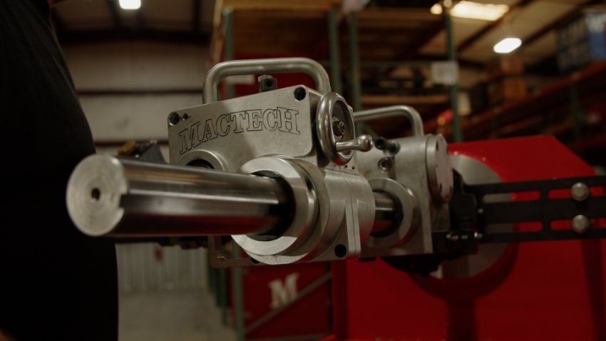 Giá máy hàn doa lỗ mới nhất hiện nay