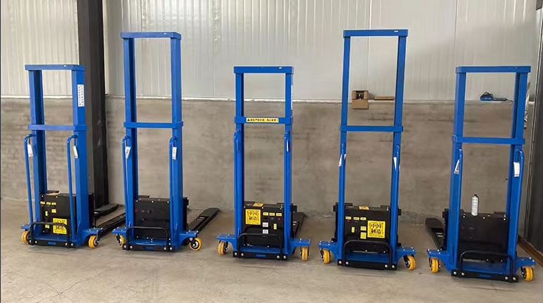 Hãy nhanh tay đặt mua sản phẩm xe nâng điện tự leo tại DBK.VN