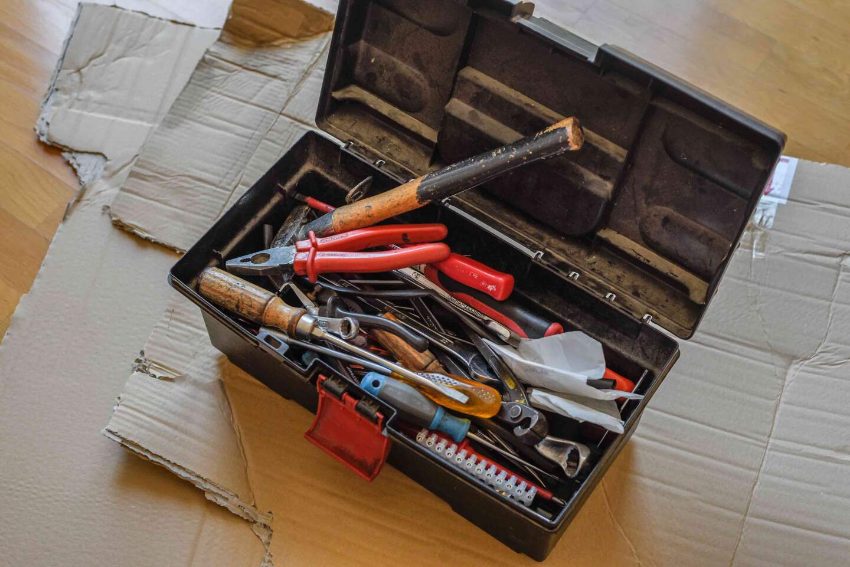 Hướng dẫn bảo quản thùng đựng đồ nghề đúng cách