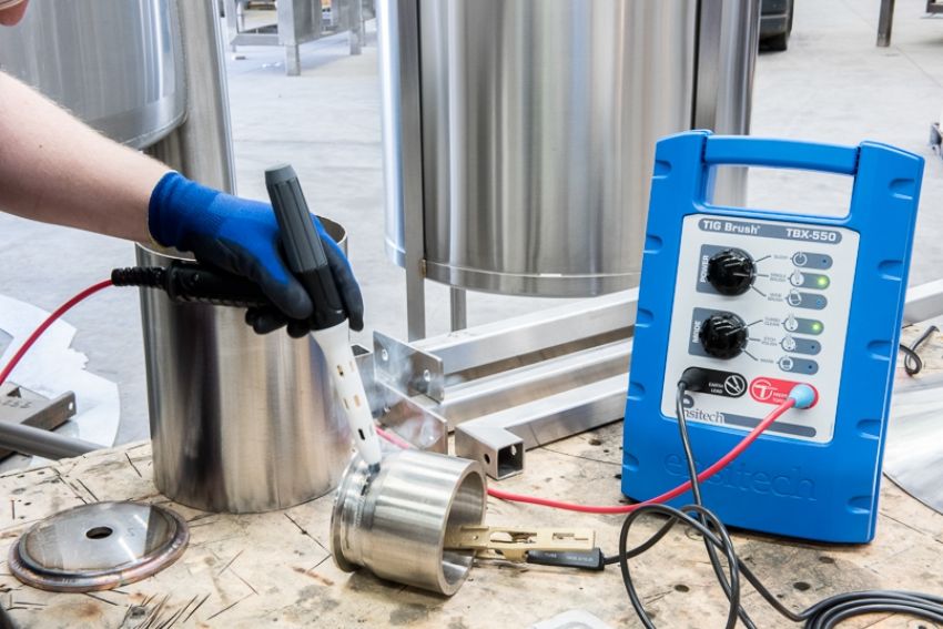 Hướng dẫn cách sử dụng máy tẩy mối hàn Inox hiệu quả