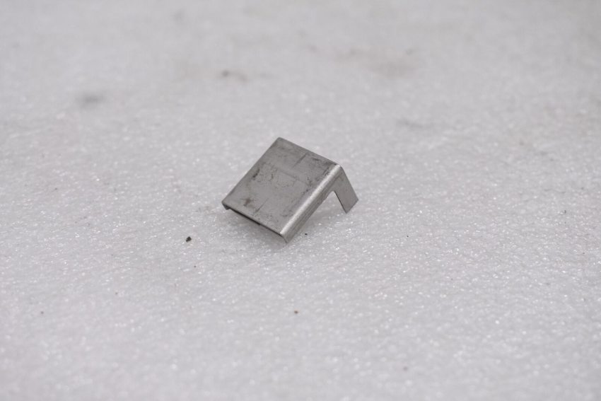 Các dụng cụ cần thiết khi siết đai hàng hóa 2