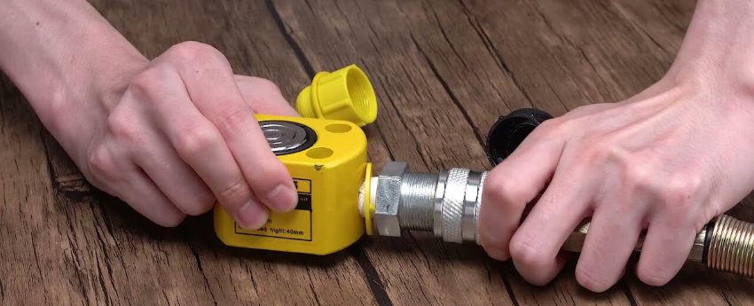 Một số lưu ý khi sử dụng kích thuỷ lực mini