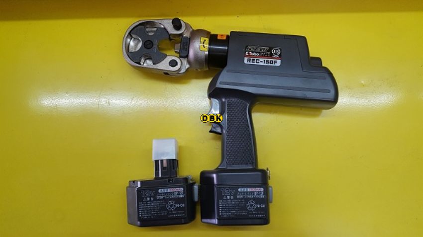 Máy ép cos dùng pin IZUMI REC-150F 1