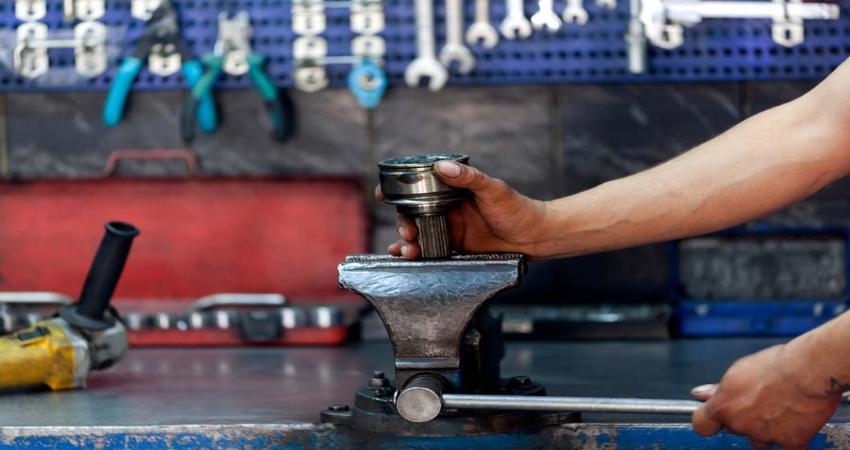  Làm thế nào để bảo quản và bảo dưỡng ê tô kẹp bàn