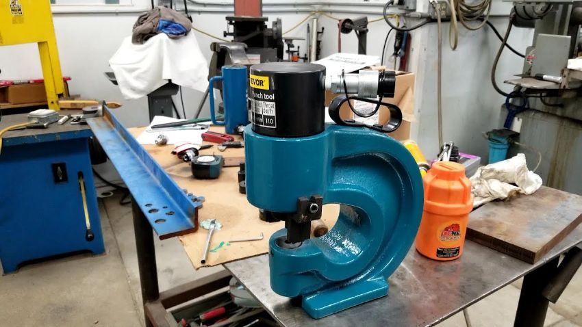 Lợi ích khi sử dụng máy đột lỗ thủy lực 1