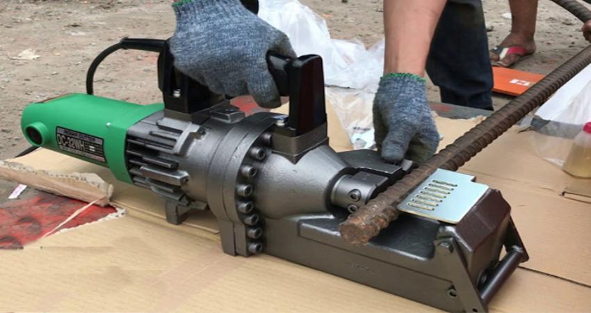 Lỗi thường gặp và cách khắc phục khi sử dụng máy cắt sắt thủy lực 2