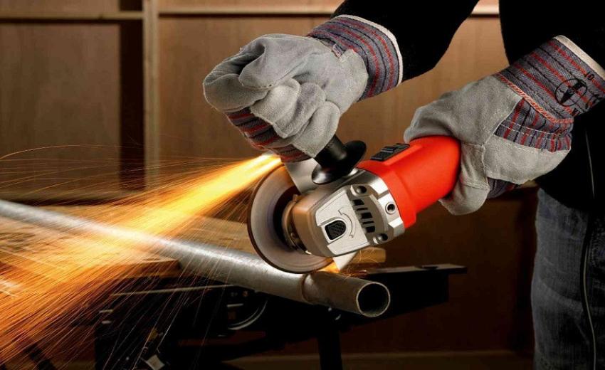 Lưu ý khi vận hành và bảo trì máy cắt sắt
