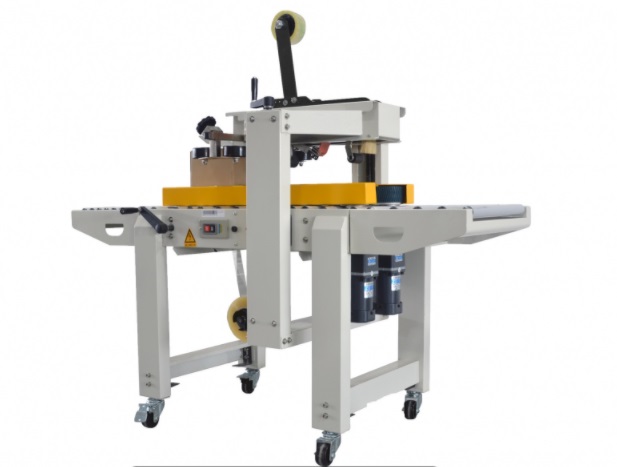 Máy dán nhãn niêm phong hộp vuông tự động DBK LT03 2