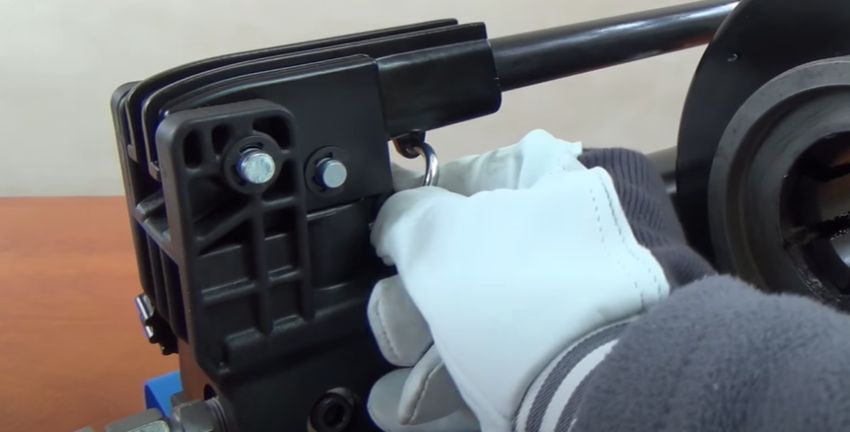 Cách sử dụng máy bấm ống thủy lực bằng tay 1