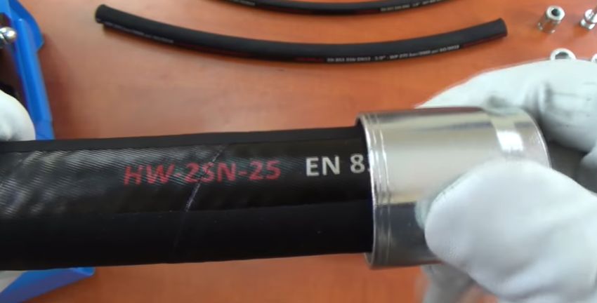 Cách sử dụng máy bấm ống thủy lực bằng tay 3