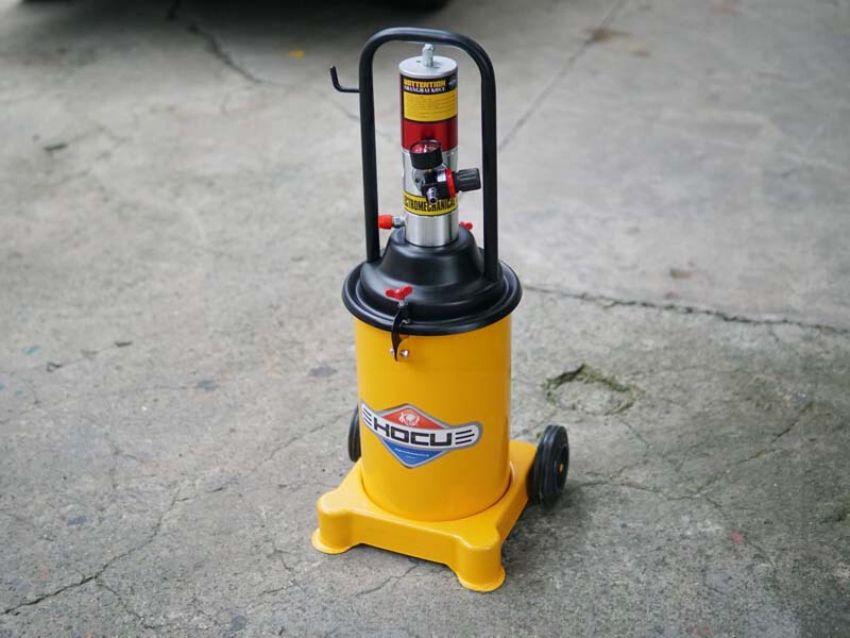 Tổng quan về máy bơm mỡ khí nén 12L KOCU GZ-8