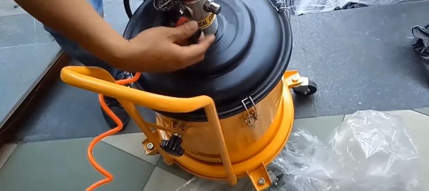 Hướng dẫn lắp đặt máy bơm mỡ bằng hơi 4