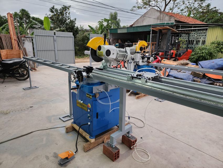 Giới thiệu sản phẩm máy cắt ống cấp phôi tự động RS 315