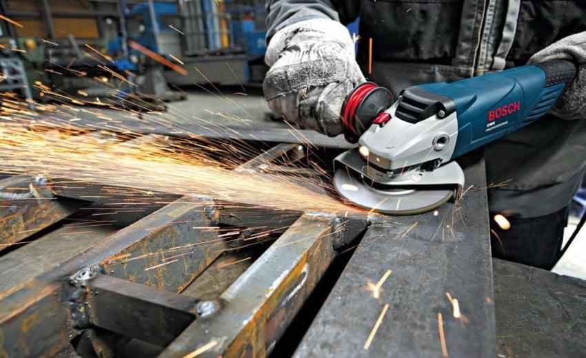 Máy cắt sắt là gì?