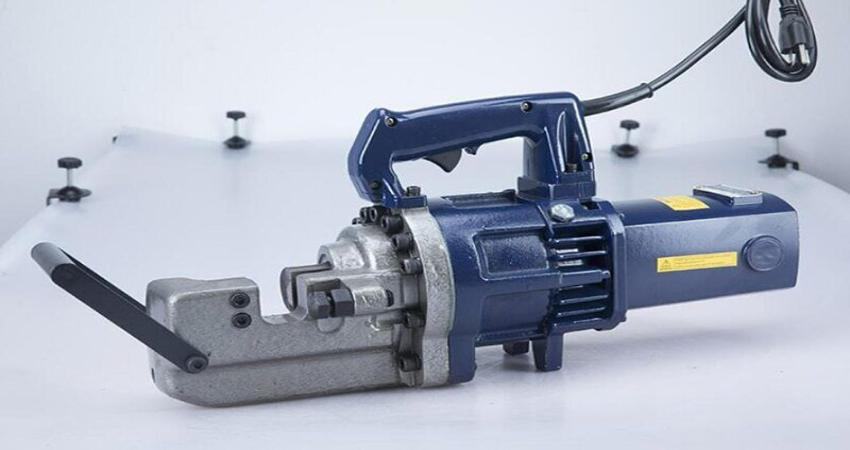 Máy cắt sắt thủy lực là gì