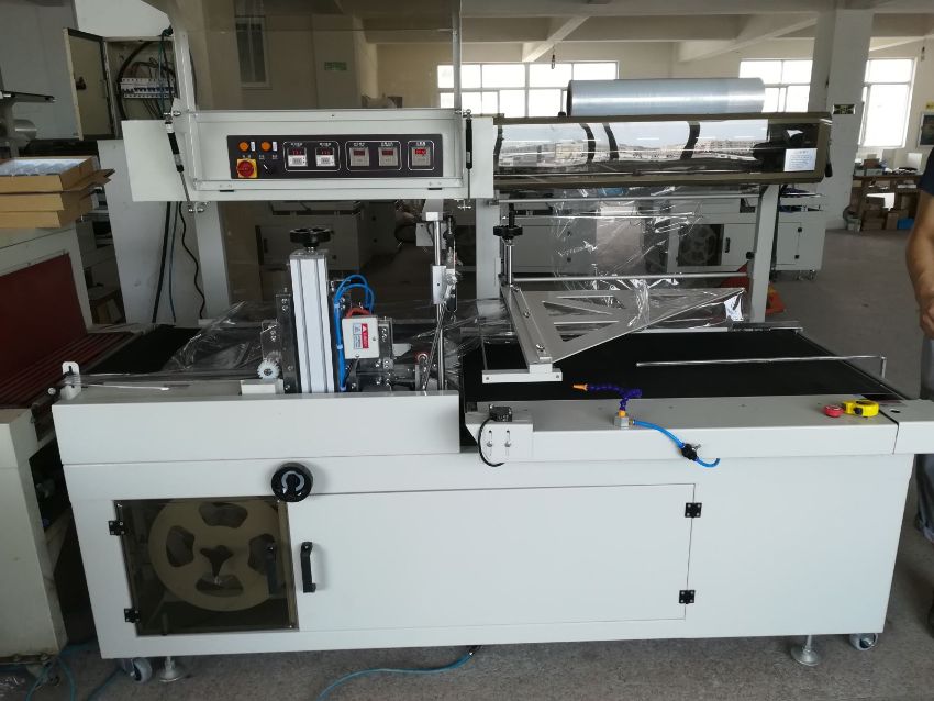 Giới thiệu sản phẩm máy co màng tự động