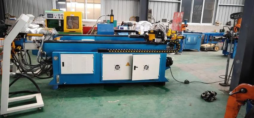 Máy côn ống tự động kẹp đẩy phôi thủy lực ZSG50