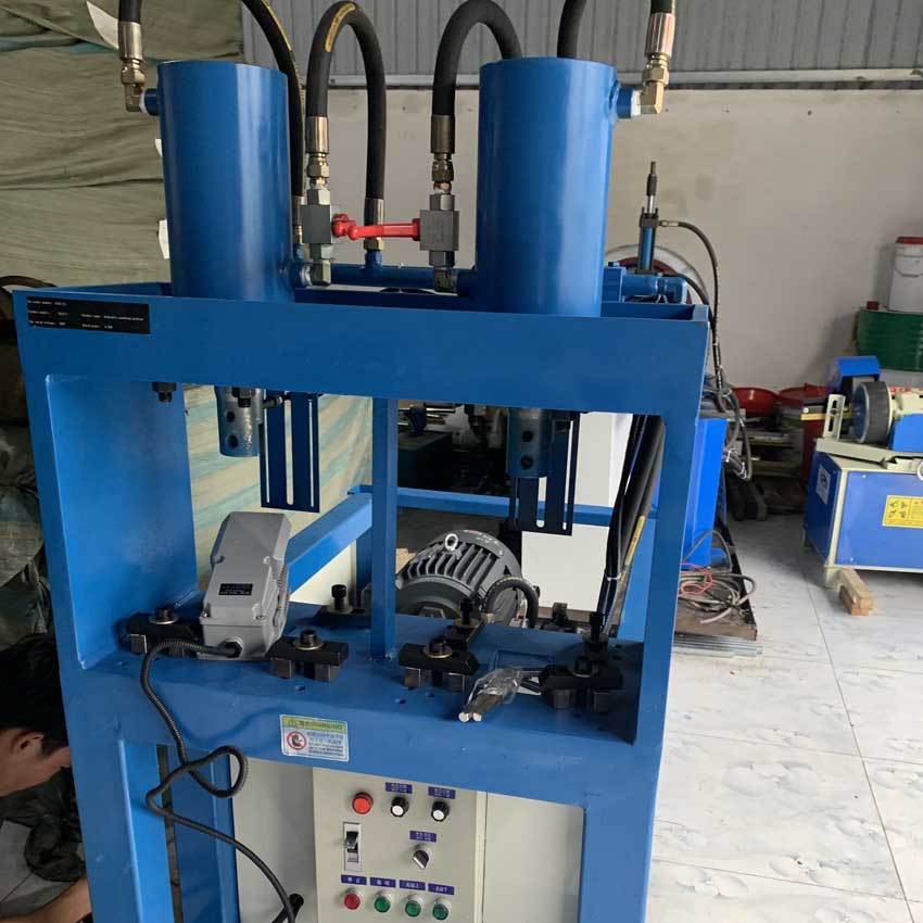 thong-so-san-pham-may-dot-dap-tu-dong-ERMAK-Q100-2A