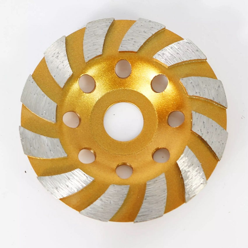 khi-chon-dia-cat-dan-chu-y