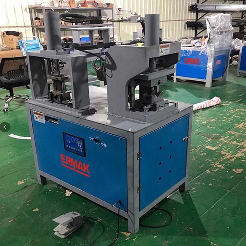 Giới thiệu sản phẩm máy đột thuỷ lực cắt góc 45 độ cải tiến Ermak Y97 Plus