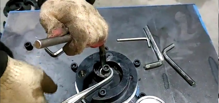 kiem-tra-va-thay-the-linh-kien