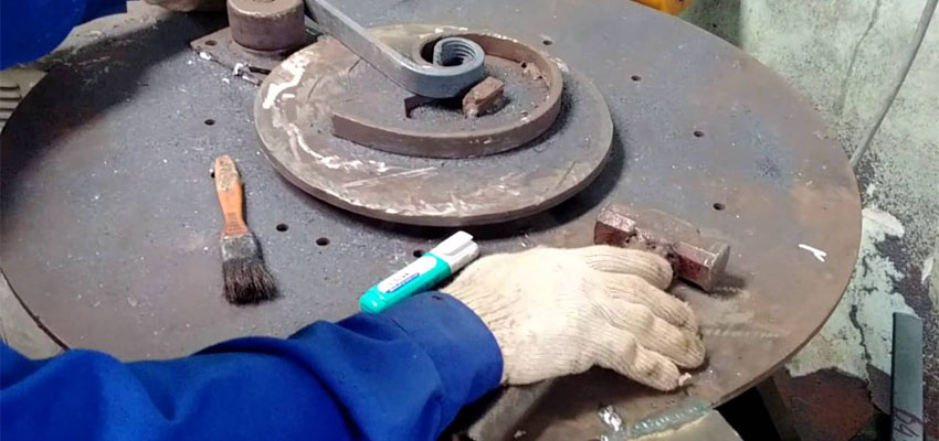 kiem-tra-va-thay-the