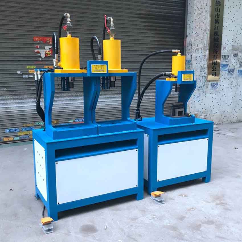 Máy đột dập thủy lực 1 đầu R200 - 11 kW