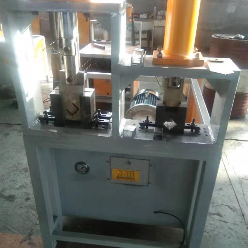 máy đột dập 1 xilanh ERMAK Y80-1A