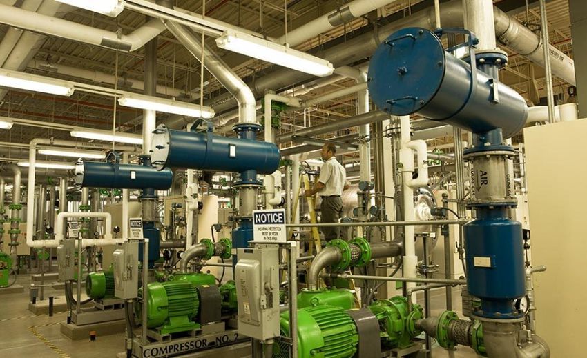 Máy dập khí nén (Pneumatic press)